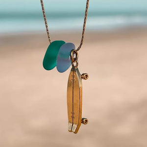 Laguna Treasures Laguna Treasures Zeeglas Ketting Surfskateboard Goud