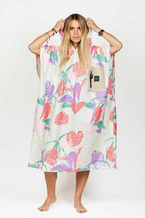 After Essentials After Surf Poncho Tech Pocket Lauriane