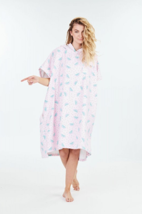 After Essentials After Surf Poncho Watermelon Pink