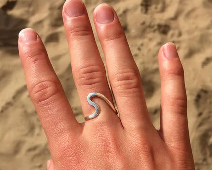 Almond Bird Almond Bird Wave Ring