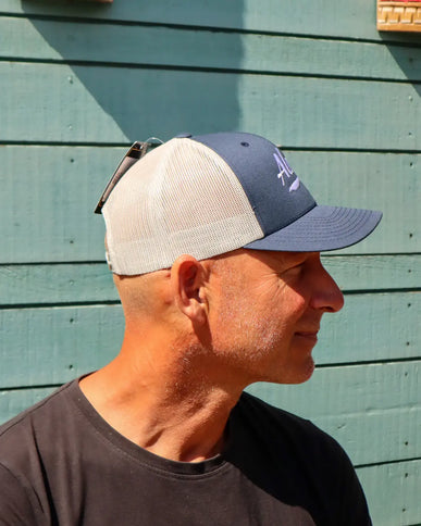 Aloha Label Aloha 6-Panel Trucker Cap Navy / Silver