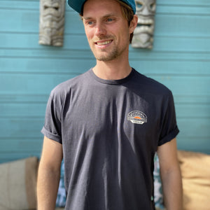 Aloha Label Vissla X Aloha Unisex Destination SS Tee Phantom