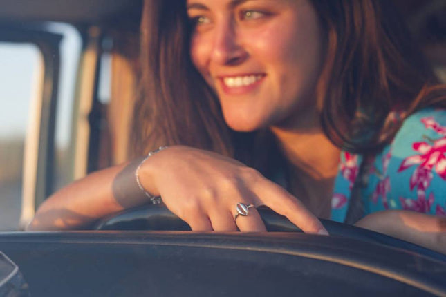 At Aloha At Aloha Silver Shell Ring