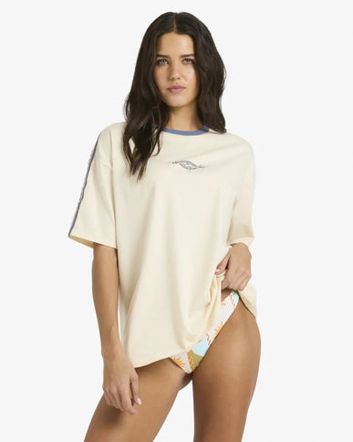 Billabong Billabong Dames Since 73 Barrels Tee White Cap