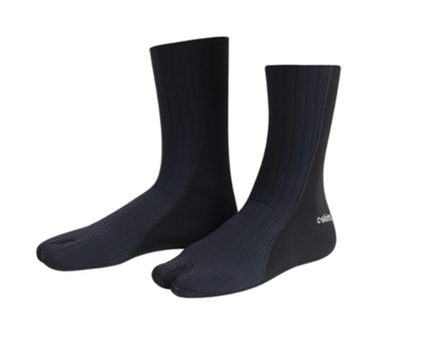 C-Skins C-Skins SR-Swim Research Freedom 3mm Swim Socks-BK-BK