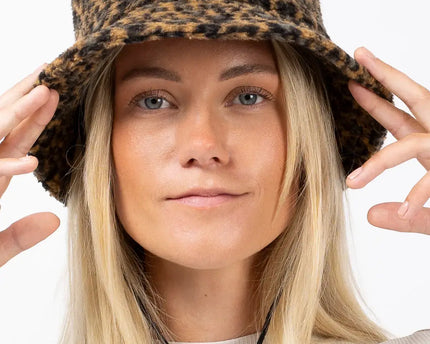Eivy Eivy Full Moon Sherpa Hat Leopard