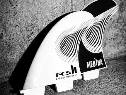 FCS FCS II Gabriel Medina Performance Core Thruster Fins - Black / White