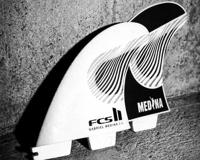 FCS FCS II Gabriel Medina Performance Core Thruster Fins - Black / White