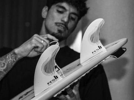 FCS FCS II Gabriel Medina Performance Core Thruster Fins - Black / White
