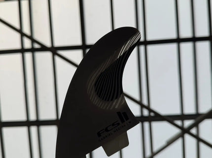 FCS FCS II Gabriel Medina Performance Core Thruster Fins - Black / White