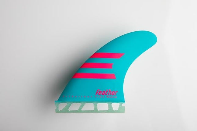 Feather Fins Feather Fins Single Tab Ultralight Epoxy HC Thruster Blue/Pink