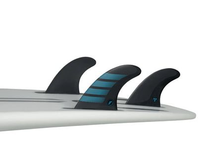 Futures Fins Futures Fins F4 Alpha Thruster Carbon Aqua Small