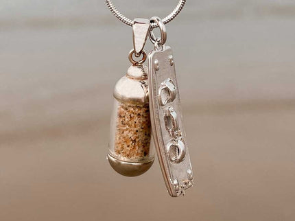 Laguna Treasures Laguna Treasures Beach Pendant Ketting Kiteboard Zilver