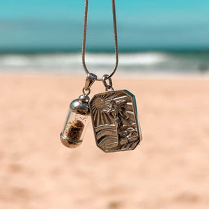 Laguna Treasures Laguna Treasures Beach Pendant Zilver met Surfgirl