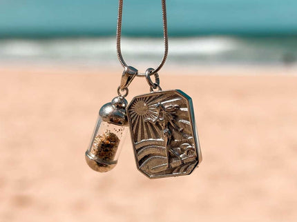 Laguna Treasures Laguna Treasures Beach Pendant Zilver met Surfgirl