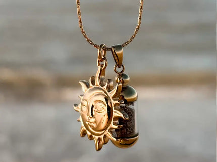 Laguna Treasures Laguna Treasures Beach Pendant Zon & Maan Goud