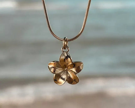 Laguna Treasures Laguna Treasures Oceaan Ketting Plumeria Goud