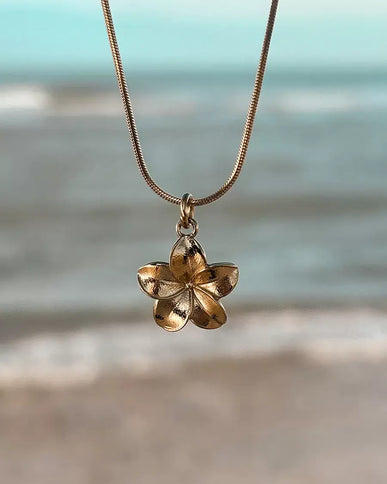 Laguna Treasures Laguna Treasures Oceaan Ketting Plumeria Goud