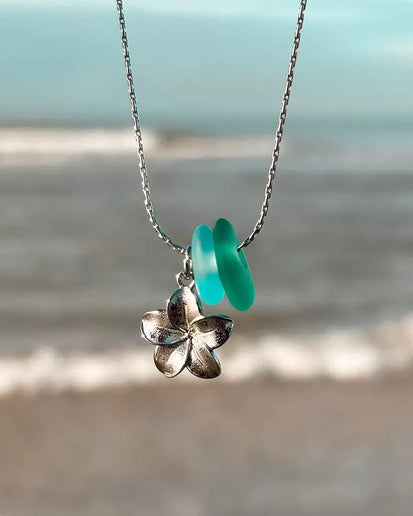 Laguna Treasures Laguna Treasures Zeeglas Ketting Plumeria Zilver