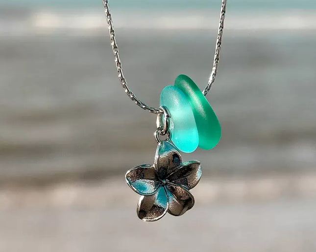 Laguna Treasures Laguna Treasures Zeeglas Ketting Plumeria Zilver