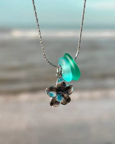 Laguna Treasures Laguna Treasures Zeeglas Ketting Plumeria Zilver