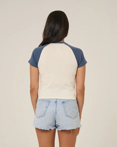 Salty Crew Salty Crew Dames Drive To The Sea Raglan Tee Indigo