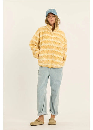 Sisstrevolution Sisstrevolution Epic Wave Fuzzy Fleece Rattan